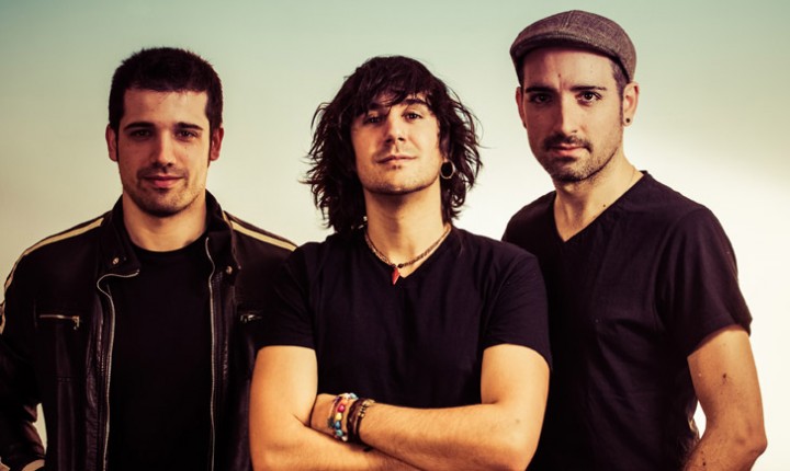 Sonic  Toys  “Un  plan  mejor”  Muestra  acústica.